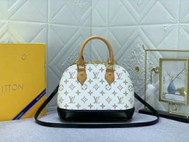 Picture of LV Lady Handbags _SKUfw153664707fw